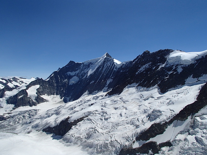 Blick Zum Fiescherhorn Fotos Hikr Org