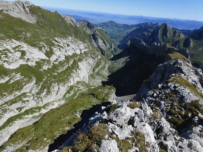 Der Blick schweift über den Appenzeller Alpstein Fotos hikr org