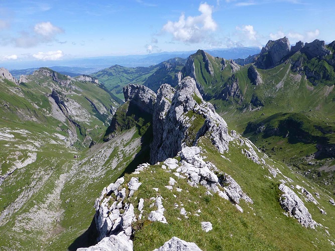 Rossmad Blick Vom Westgipfel Zur Ck Auf Den Grat Fotos Hikr Org