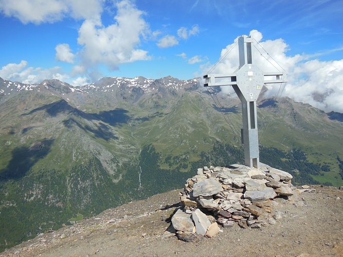 Am Gipfelkreuz Fotos Hikr Org