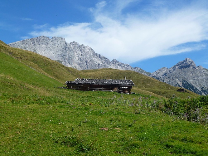 Kammerlingerhorn Und Hocheisspitze Ber Der H Tte Fotos Hikr Org