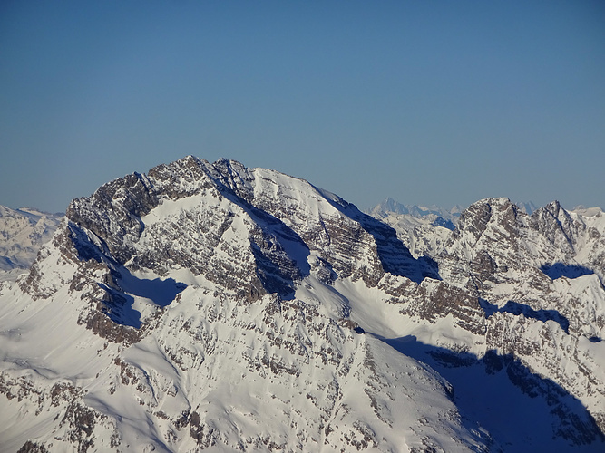 Piz Ela majestätisch Fotos hikr org