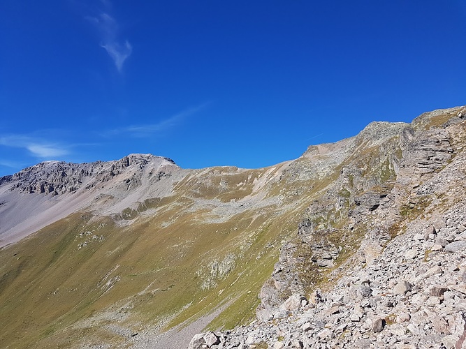 Blick Hinauf Zum Begangenen Grat Beim Abstieg Fotos Hikr Org