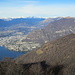 Blick direkt nach Norden<br />in Bildmitte der Monte Brè, rechts davon Brè Paese (alias Brè sopra Lugano) und darüber der Gipfel des Monte Boglia