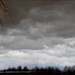 dunkle Wolken spiegeln sich in der Donau..gleich geht's los
