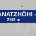 <b>Alla cassa degli impianti di risalita acquisto il biglietto “Tourenkarte”, che per 23.- CHF mi permette di fruire della cabinovia fino a Tanatzhöhi (2142 m). </b>
