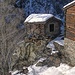 wunderschöne  alte Hütten (HDR-Foto, um die grossen Kontraste  zu überbrücken)