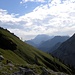 Im Aufstieg zur Pass de Ombretta,2700m, es zeigt sich Civetta im Hintergrund.