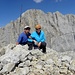 Obligatorische Gipfelfoto auf Ombretta,3011m,mit Marmolada dahinter,3343m.