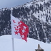 Rosswald alle spalle della bandiera vallesana