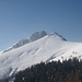 <b>Sasso Bianco: i suoi versanti orientali sono ricamati di splendide serpentine disegnate da sciatori e snowboarder. </b>