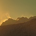 Dampfendes Karwendel bei Sonnenaufgang<br /><br />Karwendel fumante al sorgere del sole