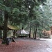 heute diente uns die Hütte des Ornithologischen Vereins Eriswil als Unterstand - im Sommer bestimmt eine lauschige Picknick-Stelle