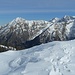 Panorama verso il Corno di Scarpignano. Chiedo agli esperti: possibile che le due cime in secondo piano siano Montagna Ronda e Capezzone?