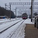 Am späteren Nachmittag fuhr dann der voll besetzte Vorortszug in Дзяржынск (Dzjaržynsk) ein. Für die 38km lange Strecke Zug nach Мінск (Minsk) benötigt der Zug eine Stunde da viele Haltestellen dazwischen liegen.
