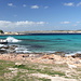 Il-Bajja ta' l-Armier / Armier Bay - Blick über die Bucht zur Nachbarinsel Comino. Ganz hinten ist auch Gozo zu erkennen.