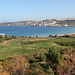 Unterwegs auf dem Marfa Rigde - Ausblick über die Bucht Il-Bajja tal-Mellieħa / Mellieha Bay zum namensgebenden Ort Mellieħa.