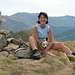 Lydia e Nuvola sulla vetta del monte Sillano,dietro è visibile il monte Prado..