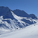 Immer wieder schweift der Blick Richtung Wisshorn - gut zu erkennen ist die Aufstiegsspur im linken Bildbereich