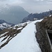 Die freundichen Klosterfrauen schaufeln täglich den Schnee von den Hängen auf den Weg. Oder wie kommt diese Loipe zustande?