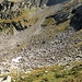 Zuerst Abstieg in die Mulde der Zota grande