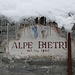 <b>Alpe di Bietri, con l'ndicazione della quota sbagliata...<br />Il toponimo Bietri potrebbe significare "felci" (è una personalissima supposizione).</b>