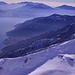L'Alpe di Voièe; sul lago la città di Cannobio e in secondo piano Luino