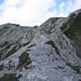 Steilaufschwung in Schrofen vom Daumensattel zum O-Gipfel des Großen Daumens