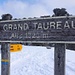 Die Gipfeltafel auf dem Le Grand Taureau (1323m).