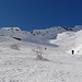Aufstieg im Valle Valtarone, links die Alpe Voièe 1648m