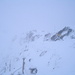 Rückblick von der Glungezer Hütte über den Verbindungsgrat in die Scharte.