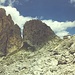 lL rifugio Fonda Savio con la Cima Cadin del Rifugio (m.2436) e la Torre Wundt (m.2512)