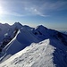 Aussicht vom Breithorn zum Mittelgipfel und Richtung Pollux / Castor