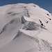 stupenda la cresta innevata...chissà se l'Elefantone sarebbe riuscito a farla he he he