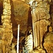 Grotta di Pech Merle, sala rossa, colonne e stalagmiti. (foto Castelet)