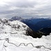 Blick Richtung Sudwesten von Gipfel des Ra Gusella,2595m, von Monte Cernera und Civetta-links, Monte Agner in Bildmitte im Hintergrud bis zum Altopiano delle Dolomiti di Pale,ganz rechts.