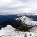 Blick Richtung Sudwesten von Gipfel des Ra Gusella,2595m, von Altopiano delle Dolomiti di Pale und Catena dei Lagorai bis zur Königin Marmolada,mitte rechts.