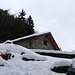 Dalla neve (30-40cm a 1280mt), spunta il tetto del rifugio ai Tor