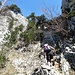 wir benutzen wiederum den Abstieg der Kletterer als Aufstiegscouloir ...