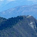 Monte San Martino con la chiesa e il rifugio in vetta