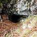 tiefe Höhle