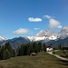 Korbinianhütte mit Karwendel, ganz links die Soiernspitze