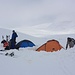 Unser Lager auf 3150m in der weissen Schneewüste an Armeniens höchstem Berg.