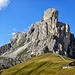8 September 2013,Ra Gusella,2595m und Monte Nuvolau mit Rifugio,2574m-links dahinter.