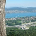 der Zürichsee mit dem Autobahnzubringer zum neuen Uetlibergtunnel