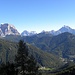 Blick ins Val di Zoldo Alto, mit Pelmo,Sorapiss und Antelao im Hintergrund.