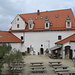 Burghof der Burg Wildenstein - Jugendherberge und Einkehrmöglichkeit in der Burgschänke