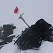 Piz Nuna (3123,8m): Da ich von meinem letzten Urlaub immer noch ein Armenienfähnchen im Rucksack hatte wehte wohl zum ersten Mal die Armenienflagge auf dem Gipfel!