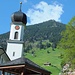 Kirche Oberrickenbach und Haldiwald.
