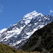 Gewaltige Dimensionen - der Mt Cook im Abstieg